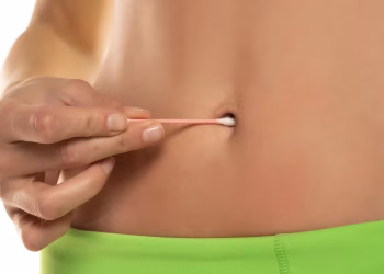 How to Clean Your Belly Button (And Why It Matters More Than You Think)